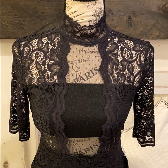 NWT Express lace dress - Picture 2 of 10